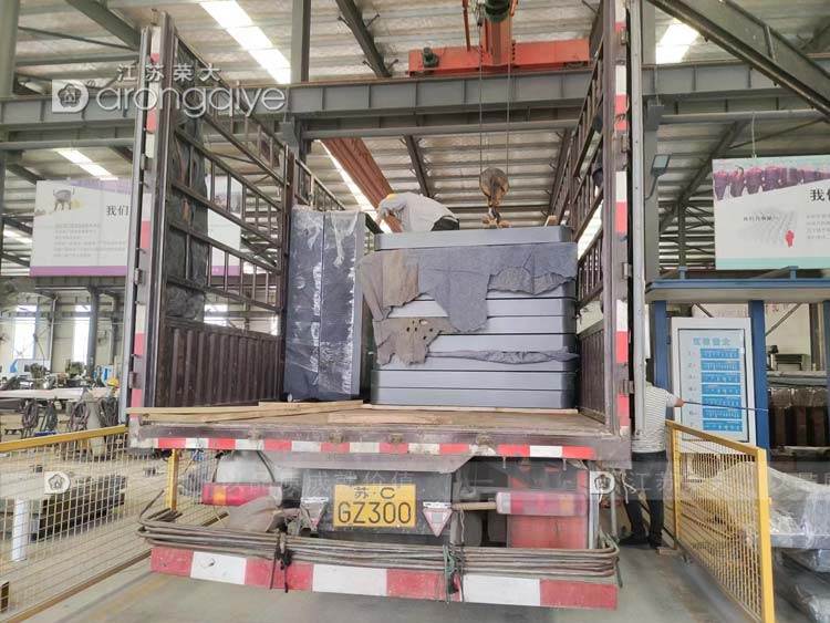 �����r���܇ͤ�ڶ����ΰl؛��Dһ