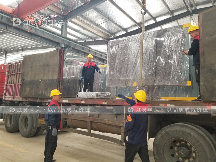 �s�󹩑����Ϻ�܇ͤ�l؛�D��