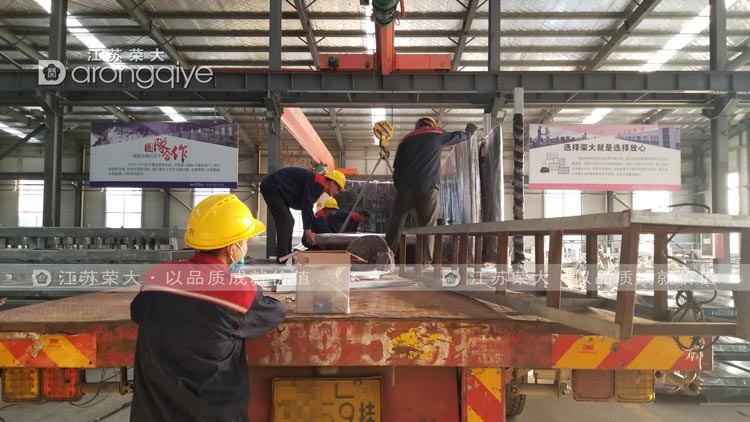 ʯ���f������܇ͤ�l؛�D��