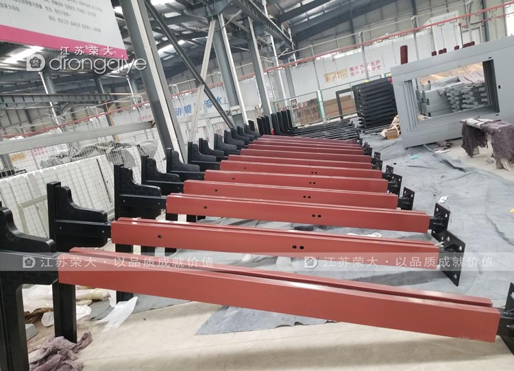 ���պ�܇ͤ�l(f��)؛�Dһ