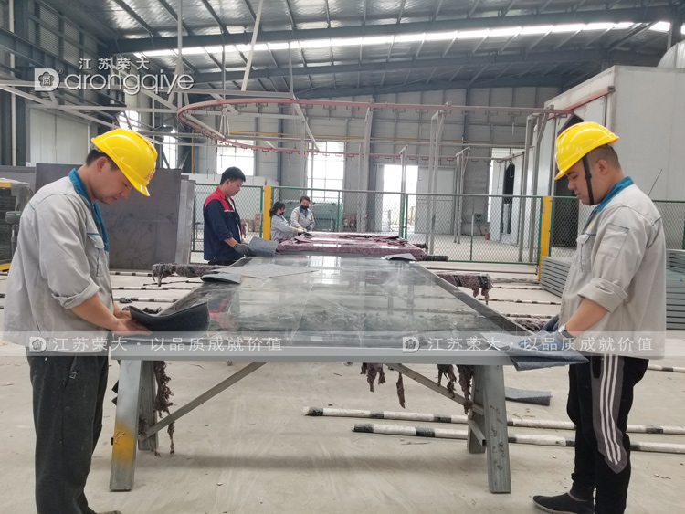 ���C������܇ͤ�l؛�Dһ